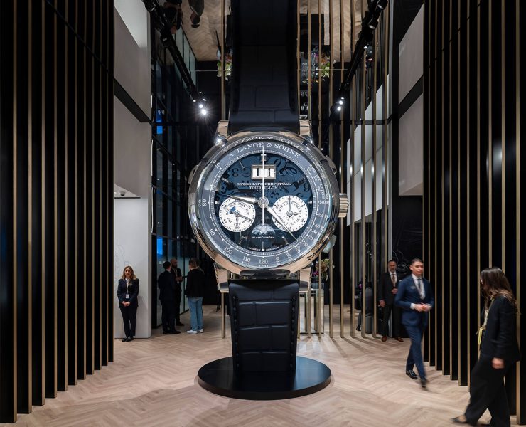 watches-wonders-2024-highlights-a-lange-soehne-datograph-lume-perpetual